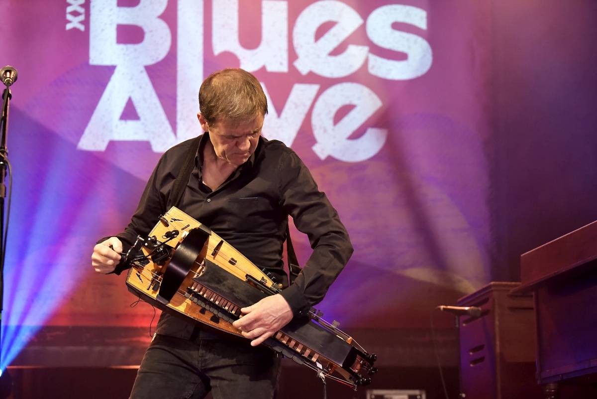 Blues Alive v Šumperku uctil Ettu James, zahráli Ana Popović i The Turtev Brothers