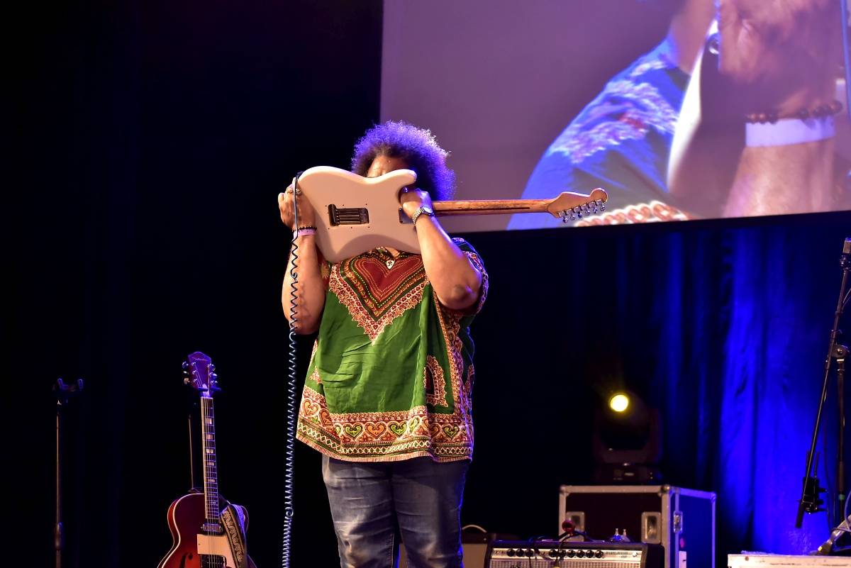 Blues Alive v Šumperku uctil Ettu James, zahráli Ana Popović i The Turtev Brothers