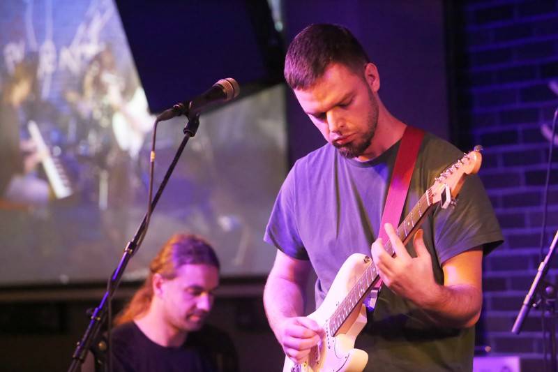 Marco Mendoza přivezl na Slovensko album New Direction