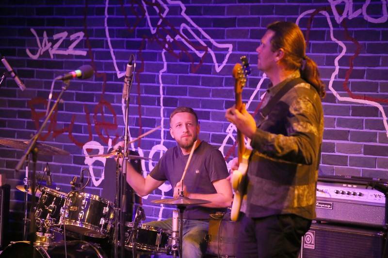 Marco Mendoza přivezl na Slovensko album New Direction