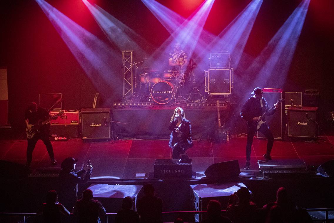 Dead End Festival se po třech letech rozezněl Českými Budějovicemi. Zahráli Hentai Corporation, Kurtizány z 25. Avenue nebo Honza Křížek