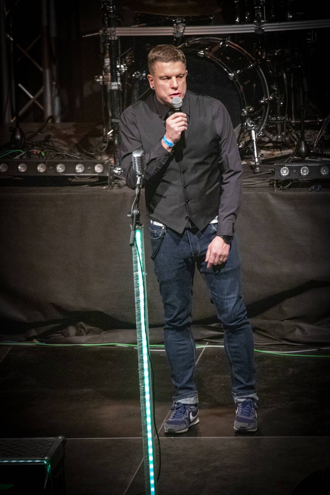 Dead End Festival se po třech letech rozezněl Českými Budějovicemi. Zahráli Hentai Corporation, Kurtizány z 25. Avenue nebo Honza Křížek