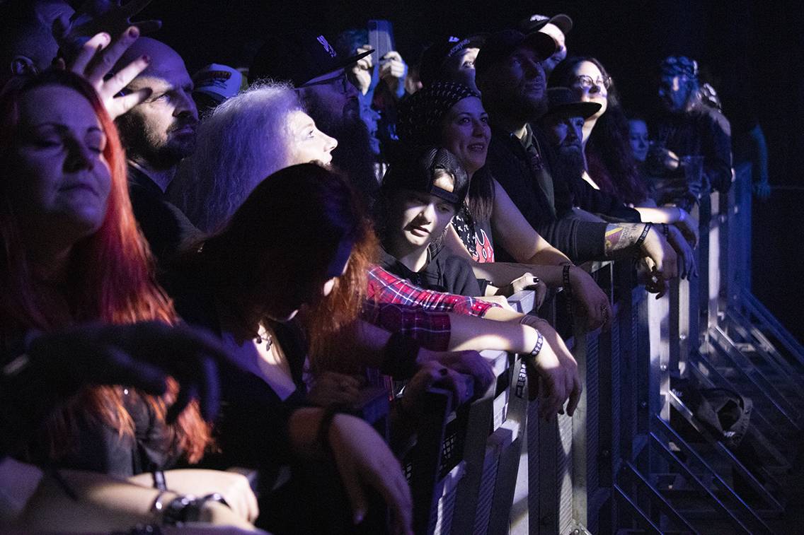 Dead End Festival se po třech letech rozezněl Českými Budějovicemi. Zahráli Hentai Corporation, Kurtizány z 25. Avenue nebo Honza Křížek