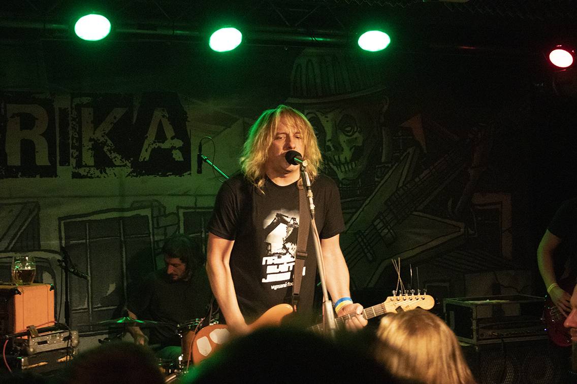 Přetrhnuté struny i plavání na lidech. Vypsaná fiXa dvakrát vyprodala České Budějovice