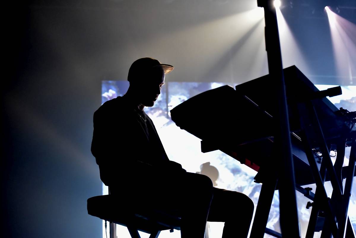 Bonobo ve Foru Karlín představil své nejemocionálnější album Fragments