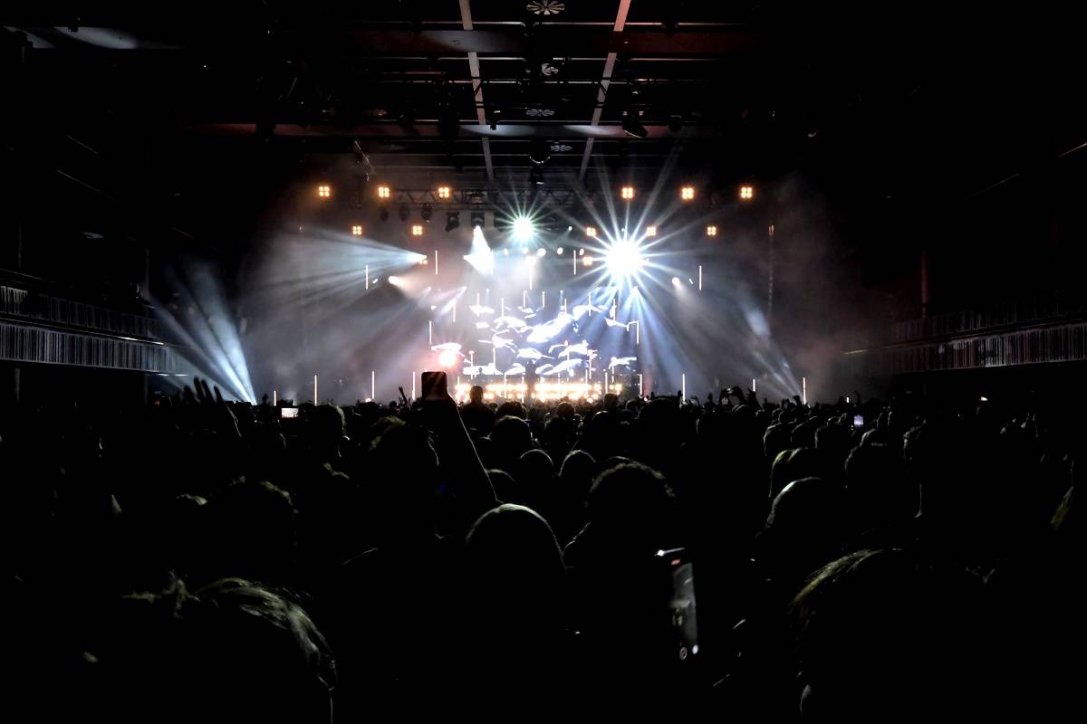 Bonobo ve Foru Karlín představil své nejemocionálnější album Fragments