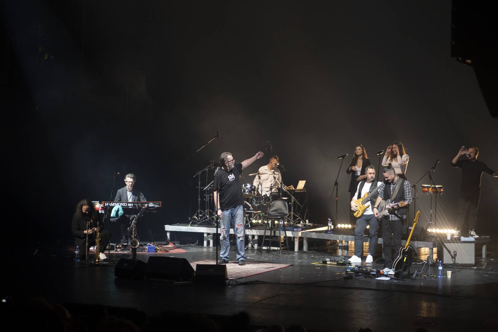 Koncert zakončený ve stoje. Richard Müller zahrál v Divadle Hybernia