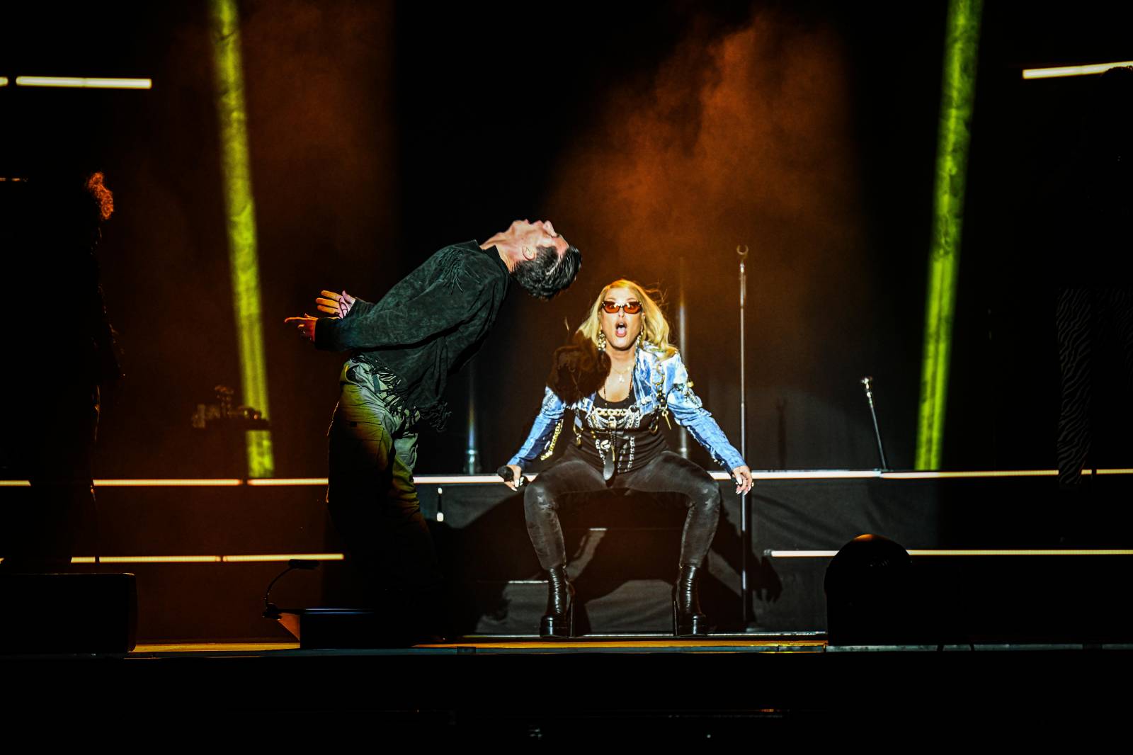 Anastacia konečně dorazila do Prahy, rozezpívala plné O2 universum