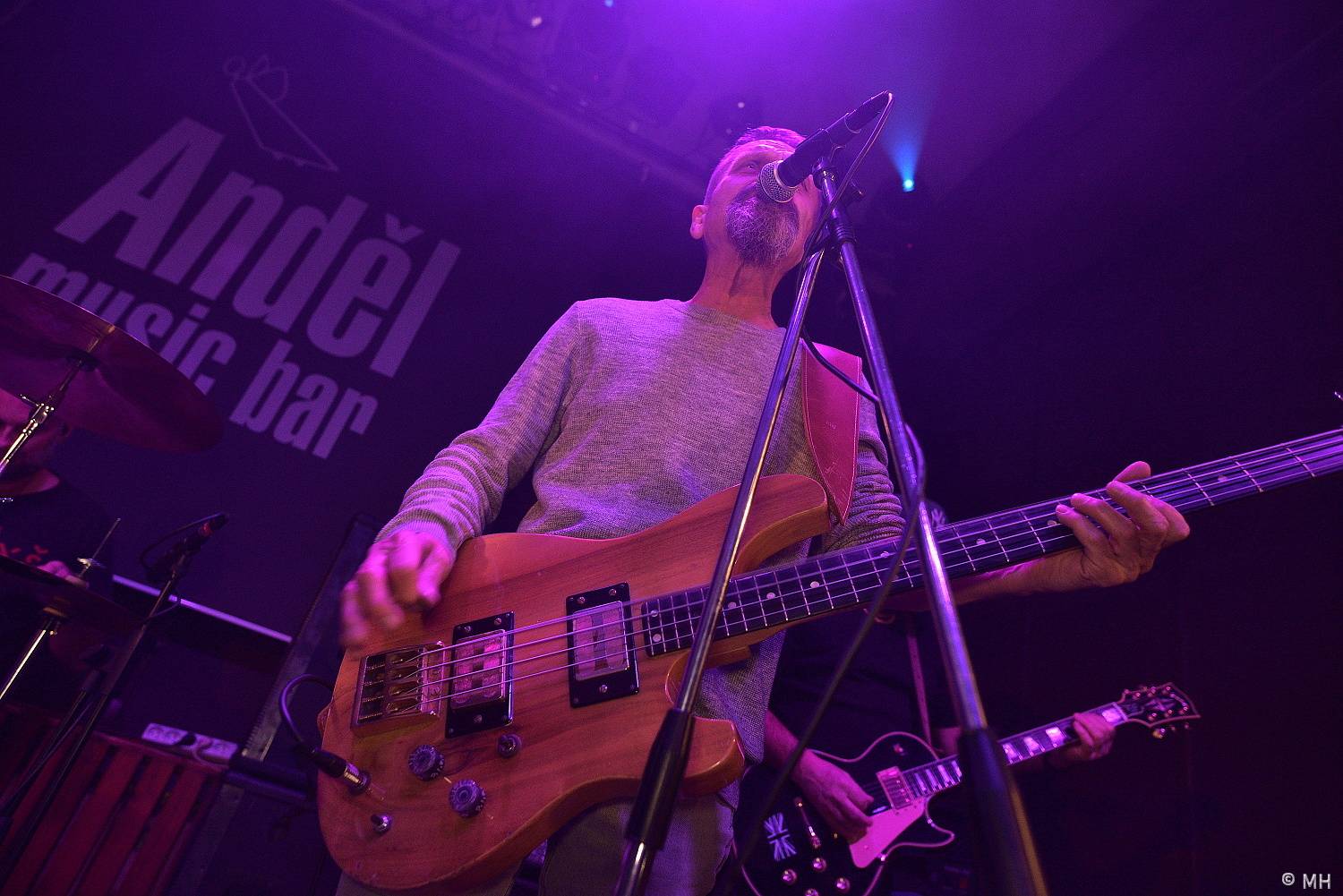 Prouza v Plzni oslavila Kristova léta, sekundoval jí Absolutní neklid