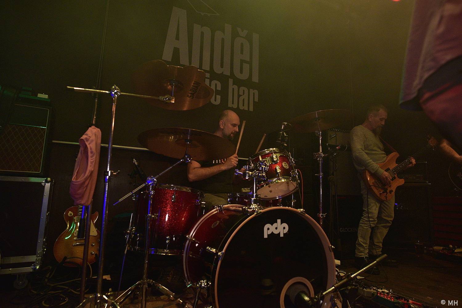 Prouza v Plzni oslavila Kristova léta, sekundoval jí Absolutní neklid