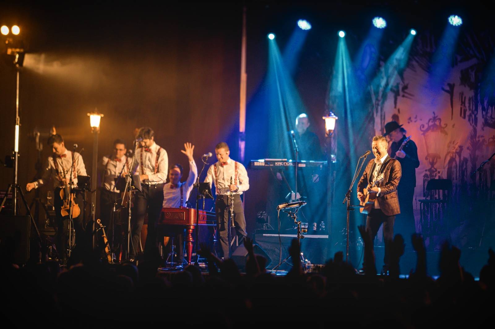 Petr Bende vyrazil na vánoční turné, Forum v rodné Třebíči beznadějně vyprodal