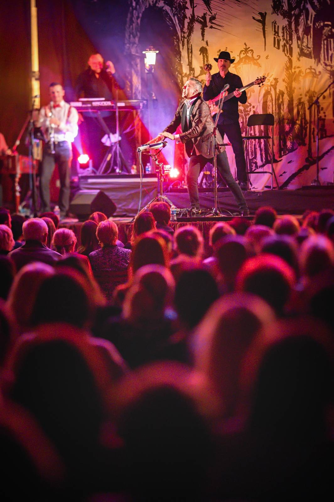 Petr Bende vyrazil na vánoční turné, Forum v rodné Třebíči beznadějně vyprodal