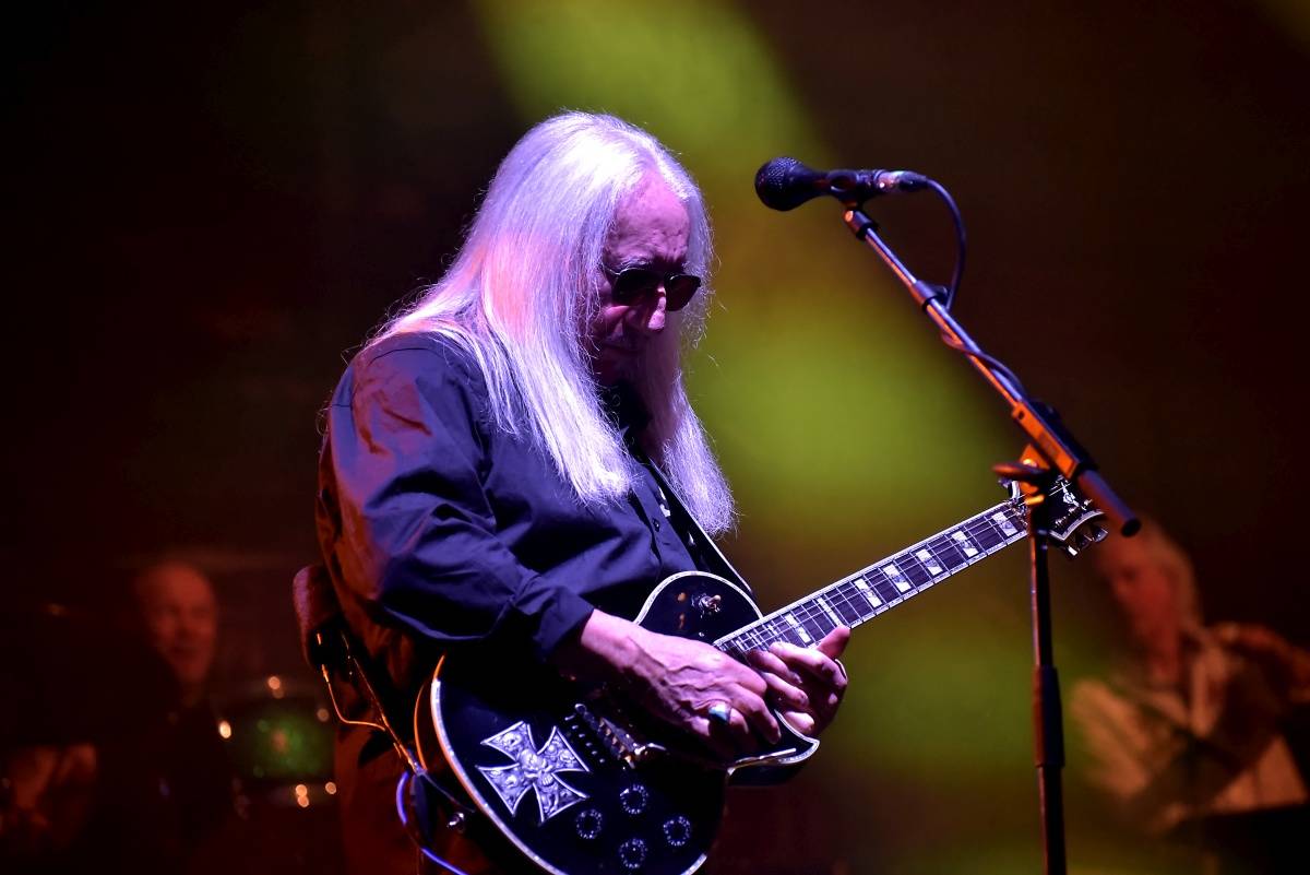 Uriah Heep nabídli fanouškům zásadní skladby ze své padesátileté historie