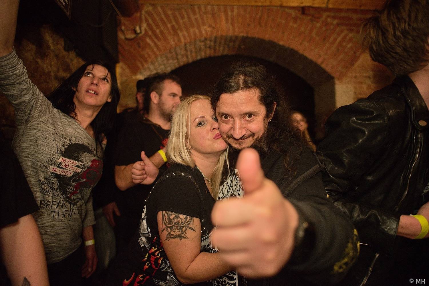 V Plzni vzpomínali na Lemmyho. V Parlamentu zahráli Bradavice, Motörreptile a Zvýšený Riziko