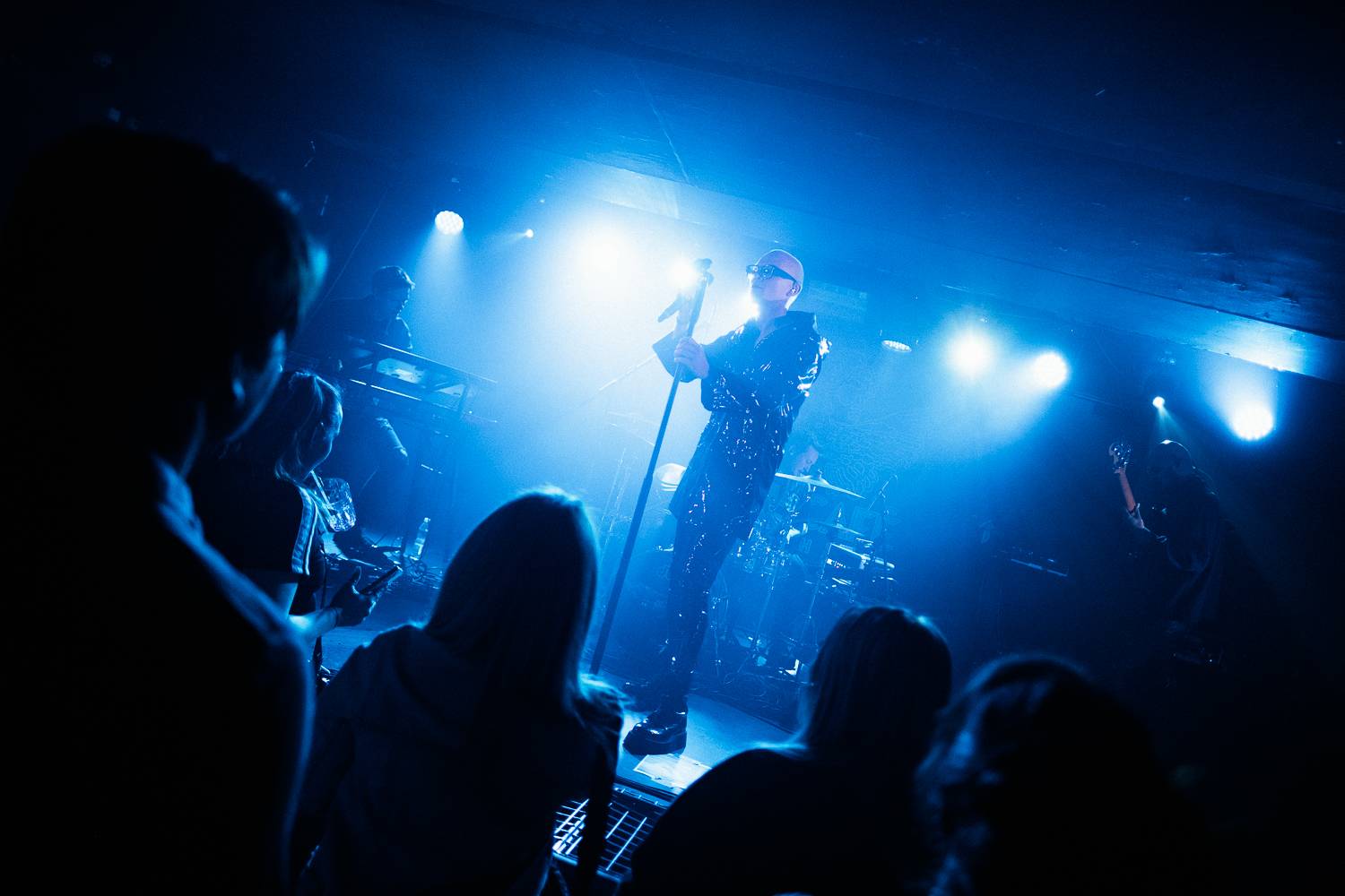 Rock Café slavilo 32. narozeniny, přáli mu 7krát3 a The Valentines