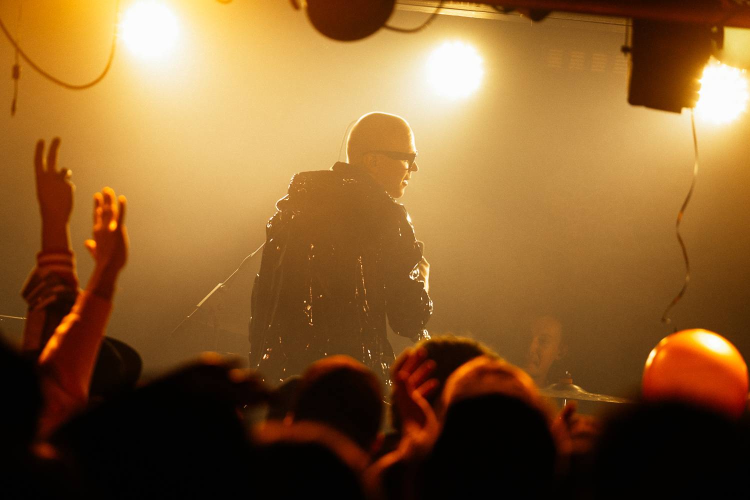 Rock Café slavilo 32. narozeniny, přáli mu 7krát3 a The Valentines