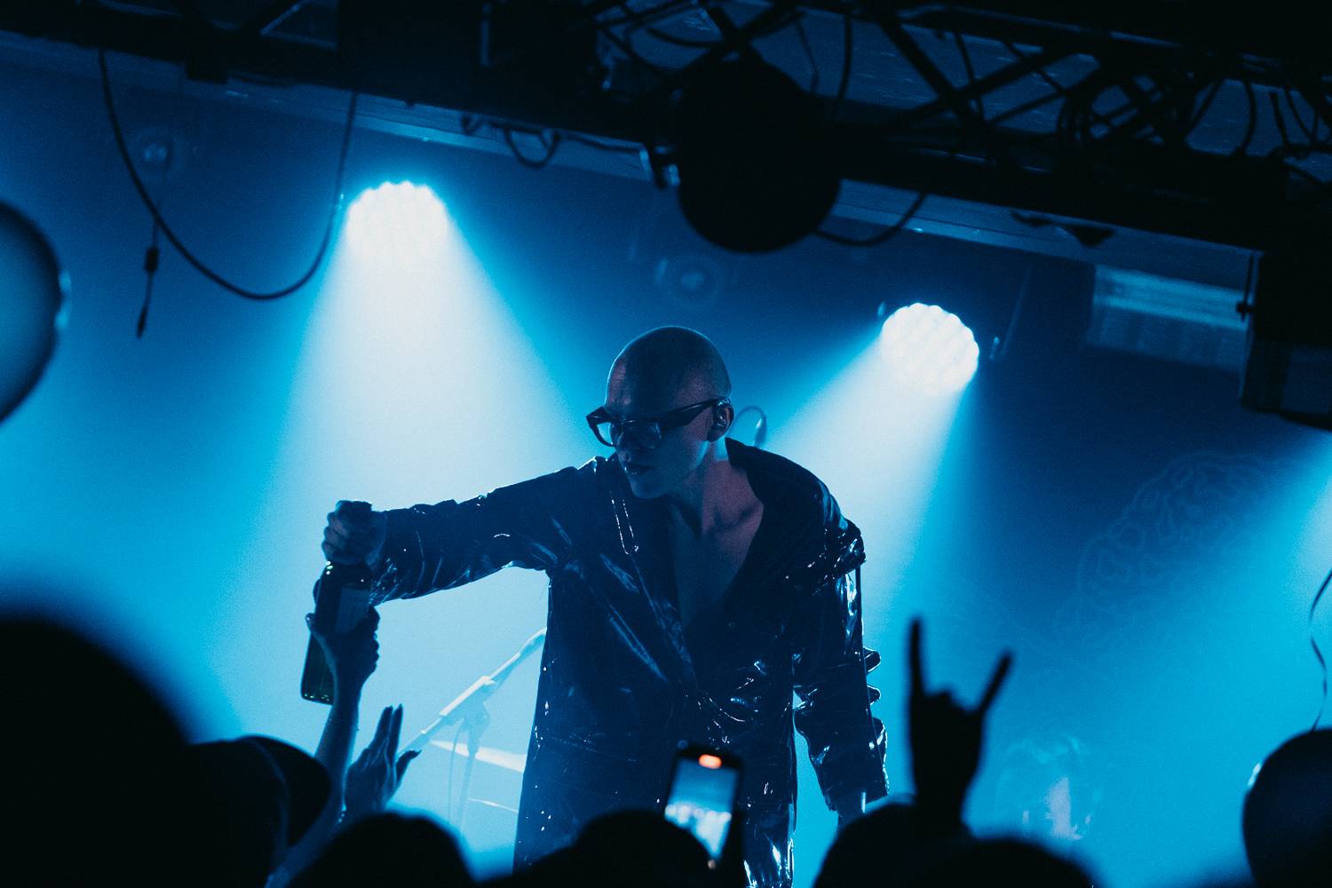 Rock Café slavilo 32. narozeniny, přáli mu 7krát3 a The Valentines