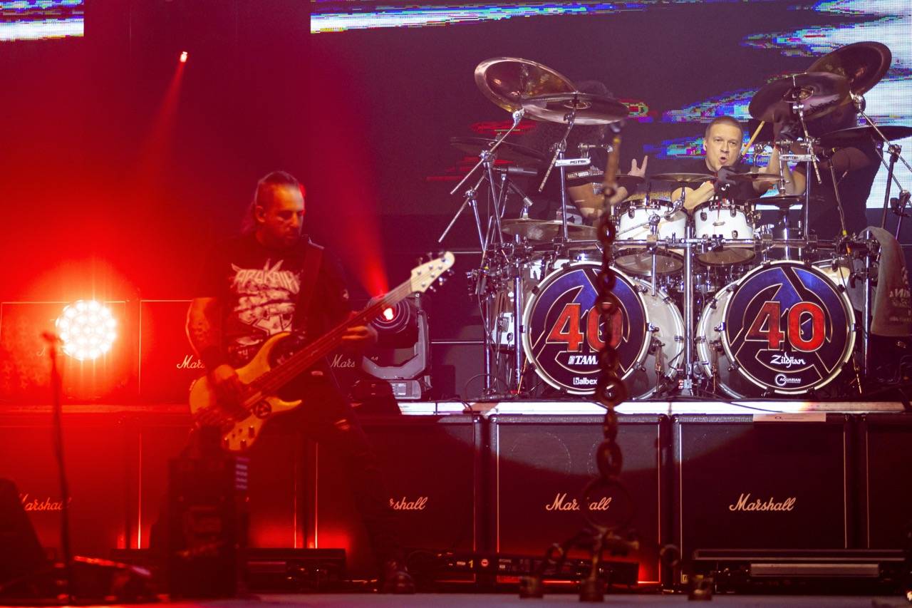 Arakain slavil v O2 universu čtyřicátiny, přáli mu Petr Kolář i Lucie Bílá