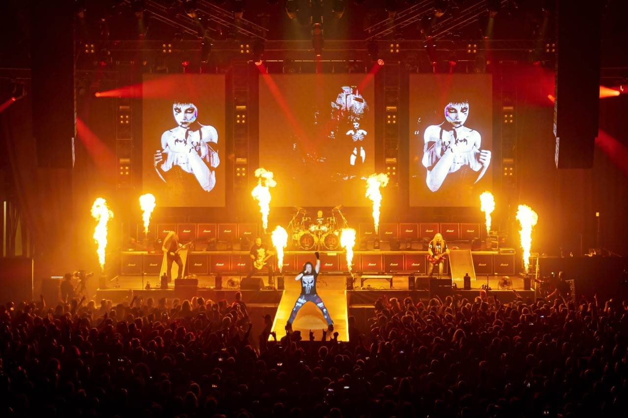 Arakain slavil v O2 universu čtyřicátiny, přáli mu Petr Kolář i Lucie Bílá