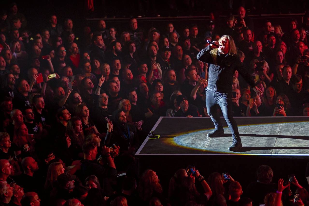 Arakain slavil v O2 universu čtyřicátiny, přáli mu Petr Kolář i Lucie Bílá