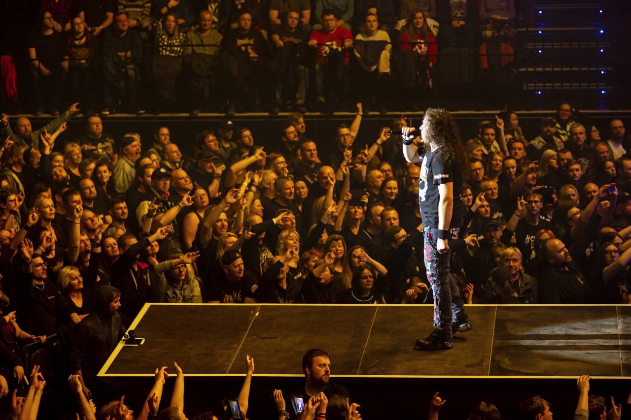 Arakain slavil v O2 universu čtyřicátiny, přáli mu Petr Kolář i Lucie Bílá