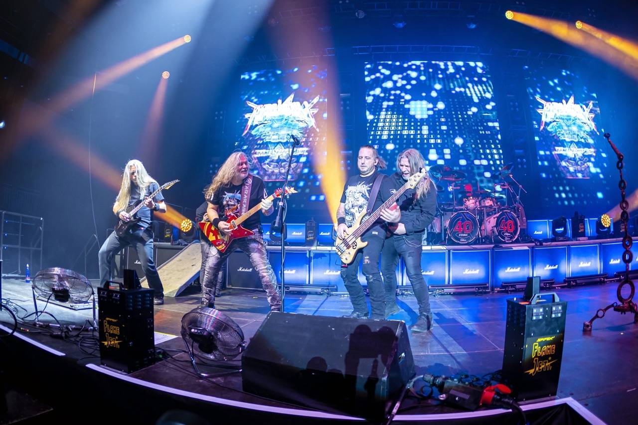 Arakain slavil v O2 universu čtyřicátiny, přáli mu Petr Kolář i Lucie Bílá