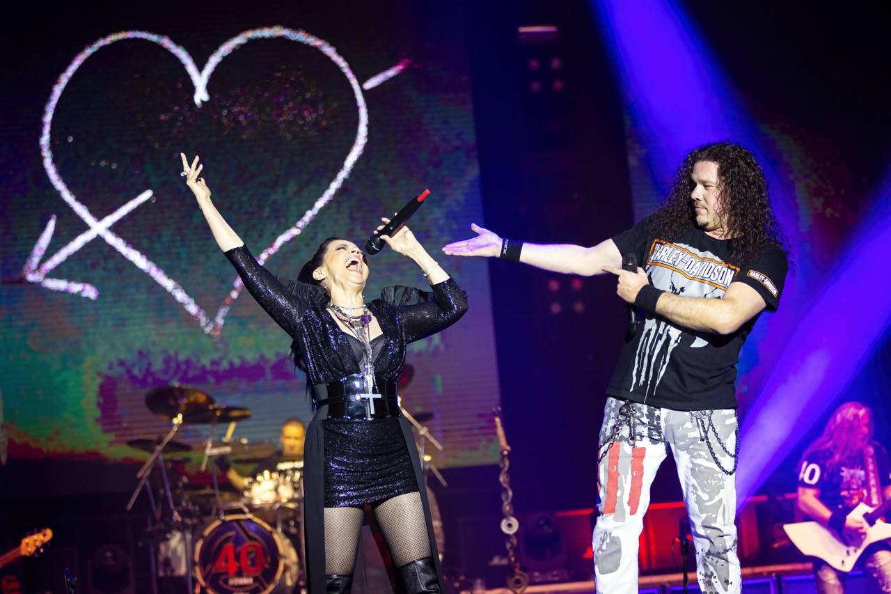 Arakain slavil v O2 universu čtyřicátiny, přáli mu Petr Kolář i Lucie Bílá