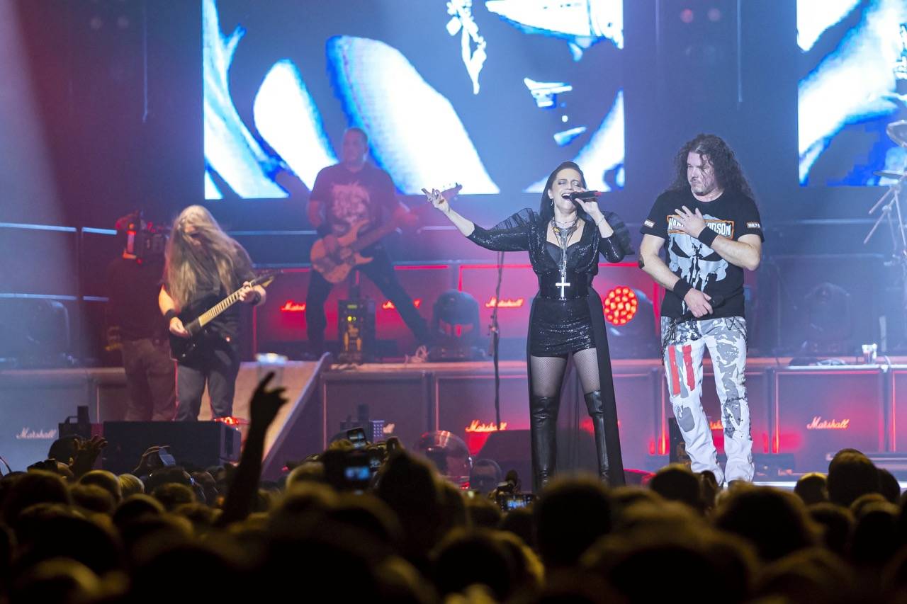 Arakain slavil v O2 universu čtyřicátiny, přáli mu Petr Kolář i Lucie Bílá