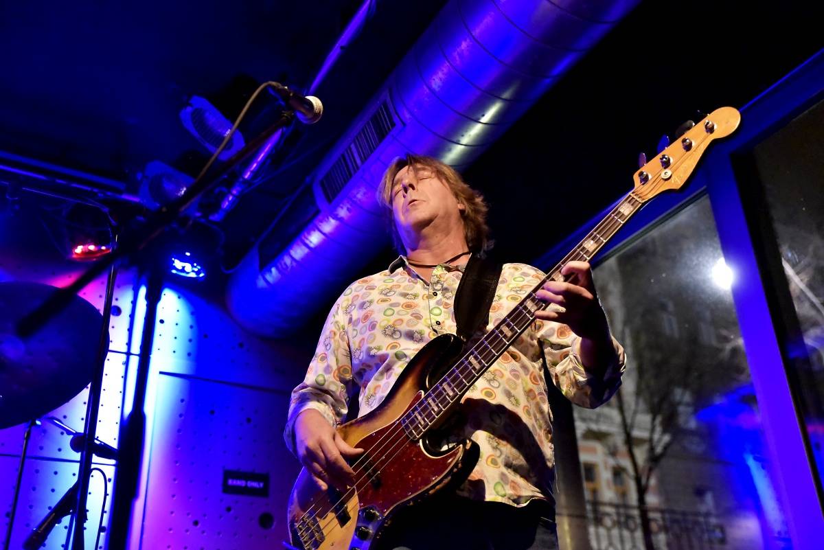 Minus 123 minut druhým objektivem