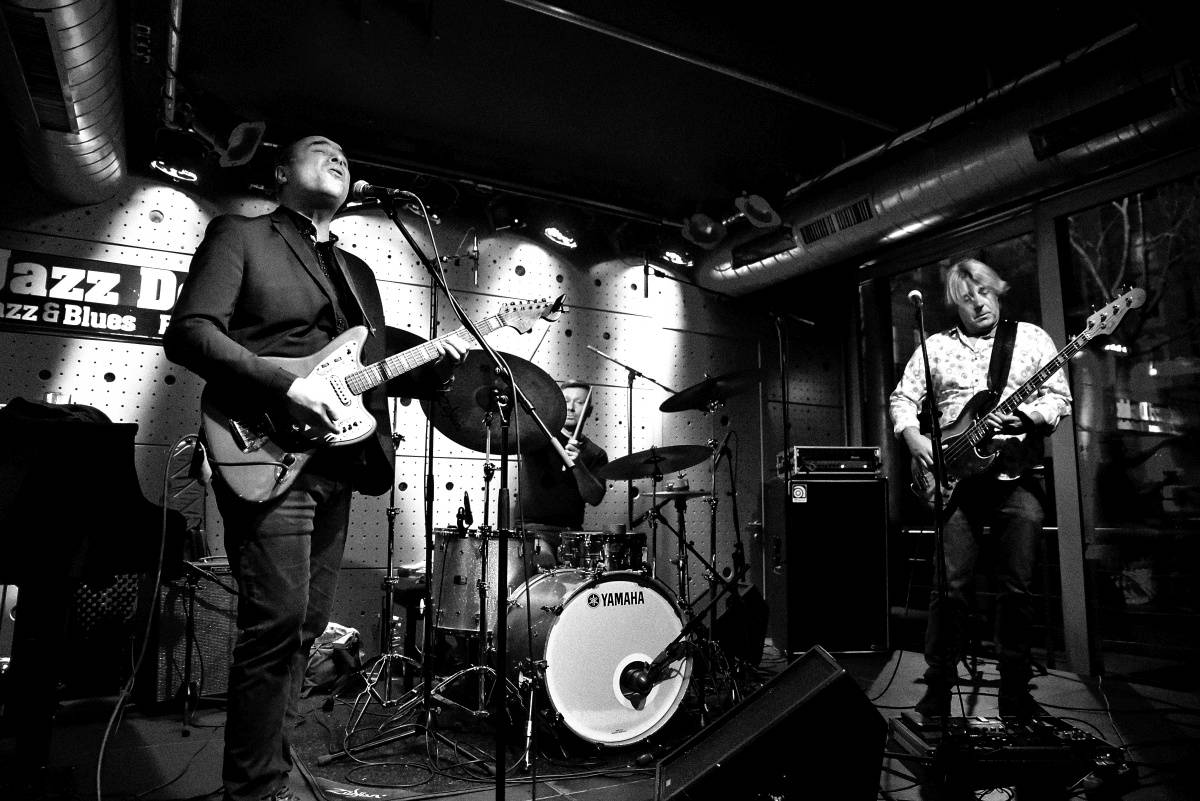 Minus 123 minut druhým objektivem