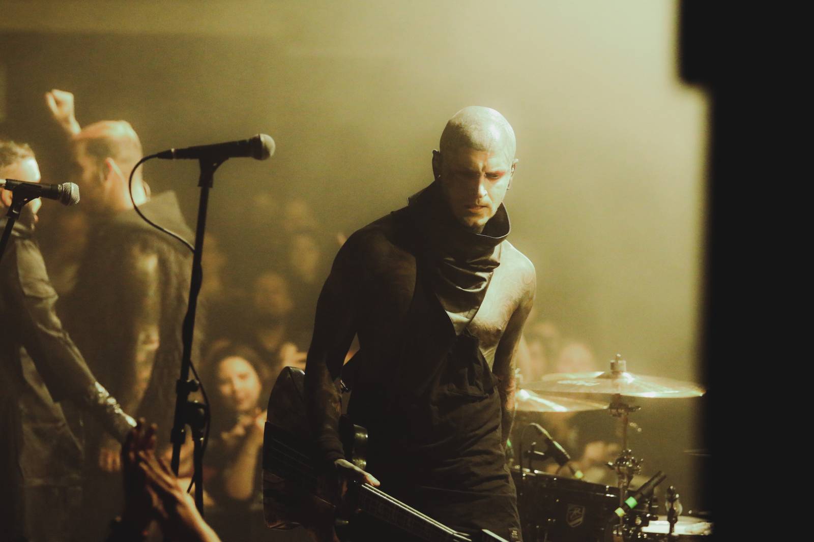 Oxymorrons a Ghøstkid předskakovali ve vyprodaném Lucerna Music Baru Bad Omens