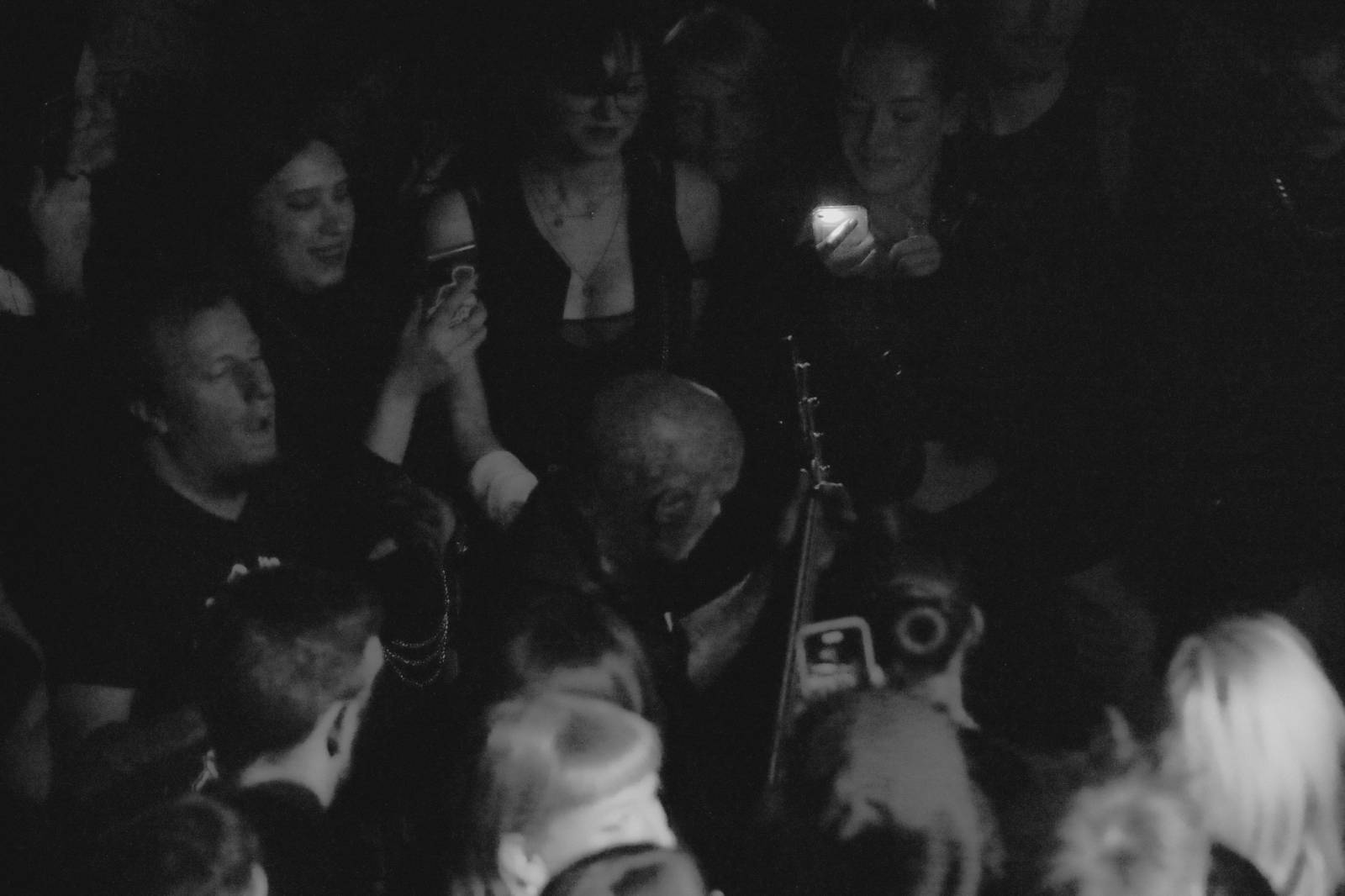 Oxymorrons a Ghøstkid předskakovali ve vyprodaném Lucerna Music Baru Bad Omens