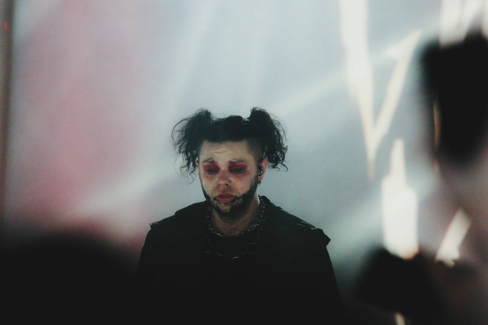 Oxymorrons a Ghøstkid předskakovali ve vyprodaném Lucerna Music Baru Bad Omens