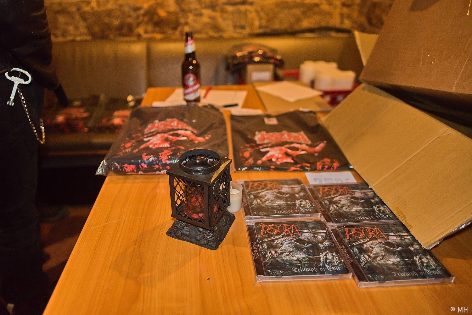 Psora křtila v plzeňském Parlamentu album, nechyběl Petr Korál