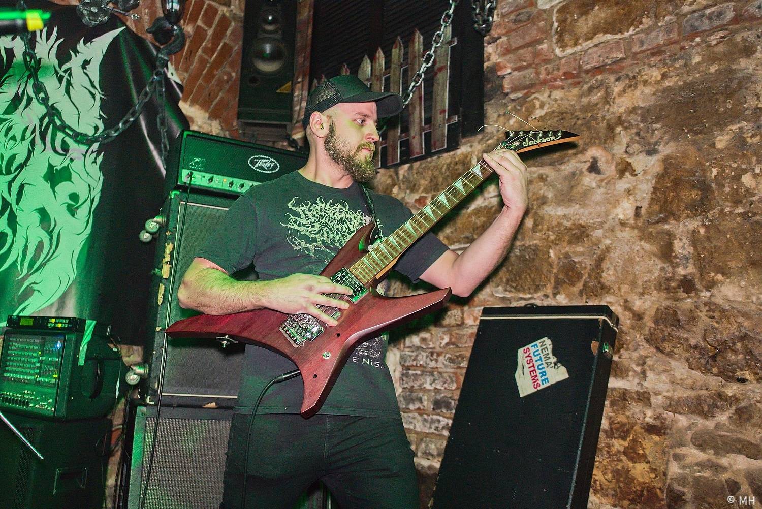 Psora křtila v plzeňském Parlamentu album, nechyběl Petr Korál