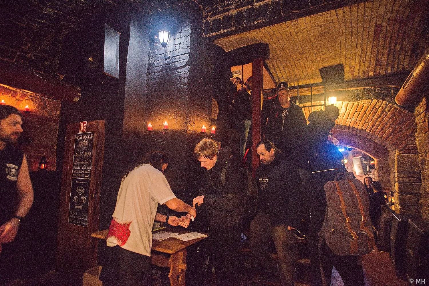 Psora křtila v plzeňském Parlamentu album, nechyběl Petr Korál