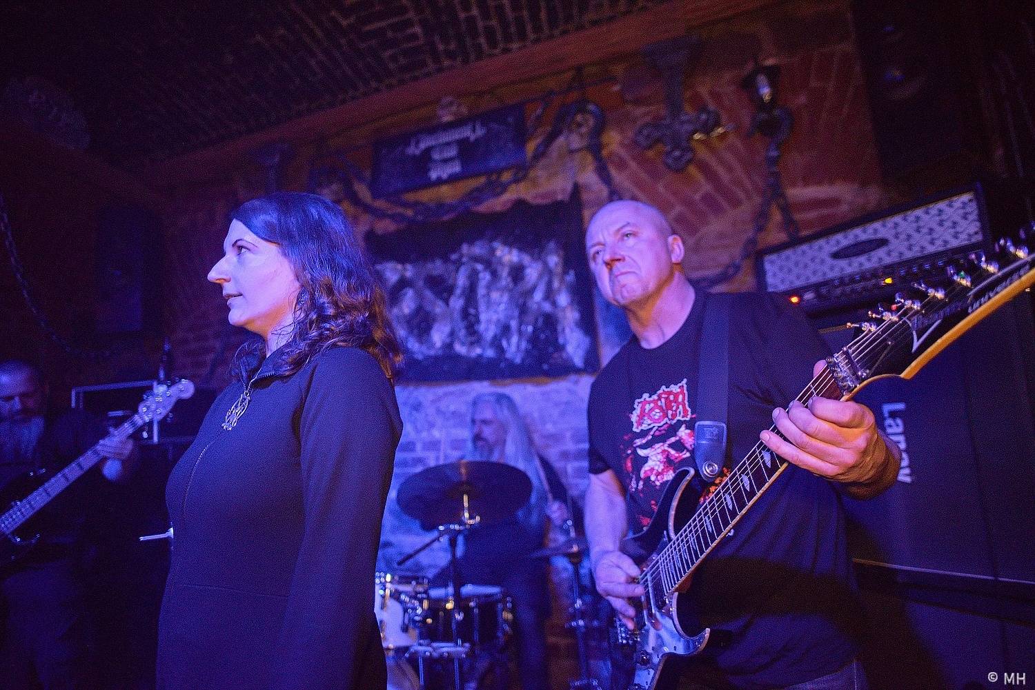 Psora křtila v plzeňském Parlamentu album, nechyběl Petr Korál