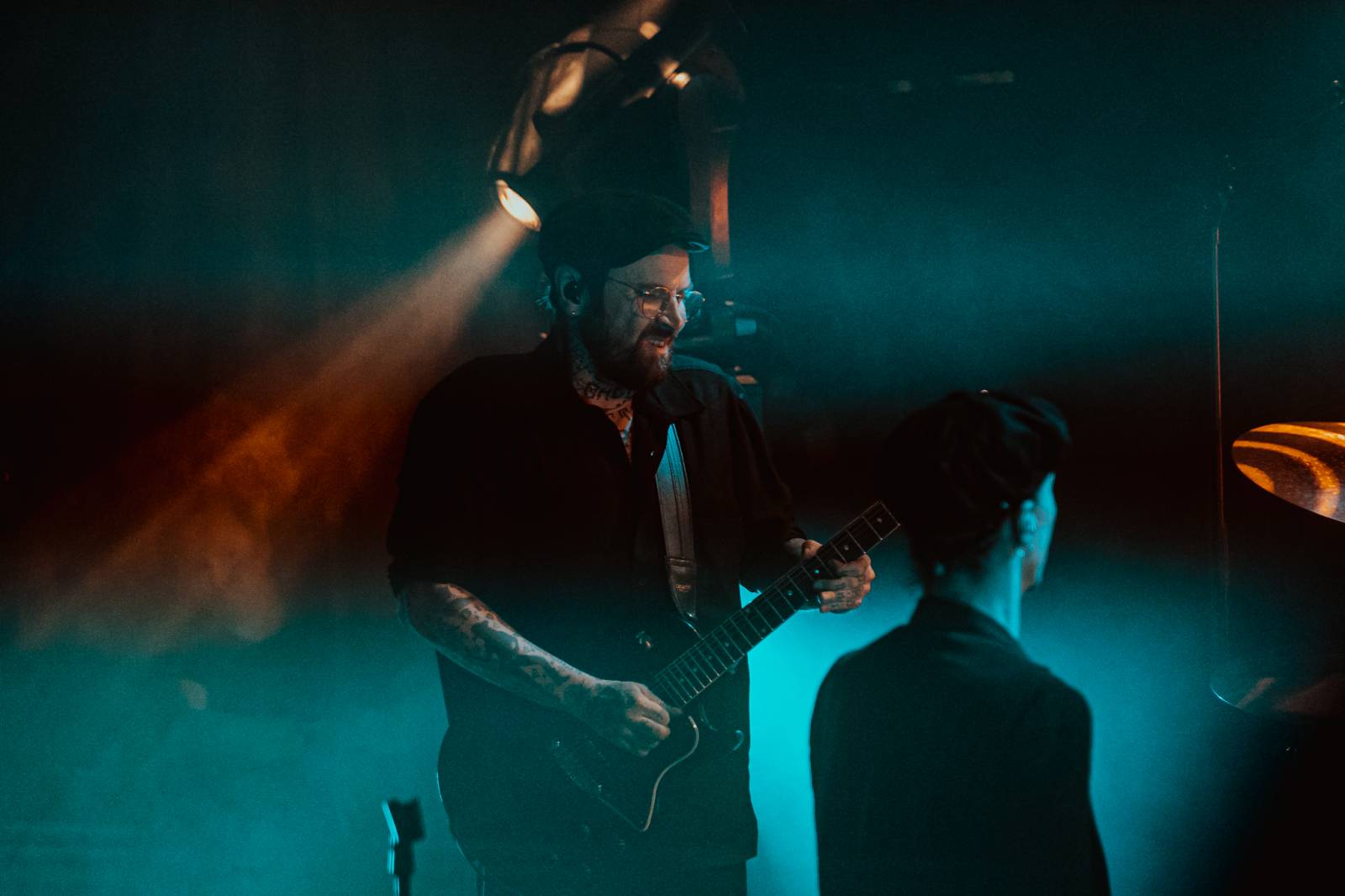 Ville Valo v Praze nešetřil úsměvy, fanouškům představil sólovku Neon Noir