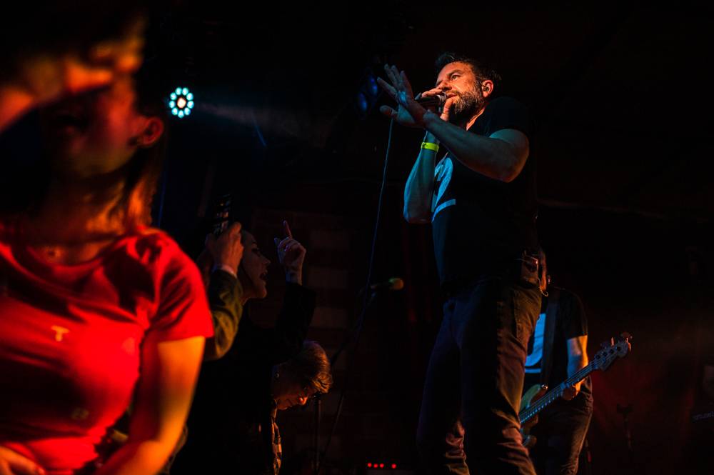 Energičtí Tata Bojs dorazili do Havířova, zaplněná Stolárna jásala nadšením