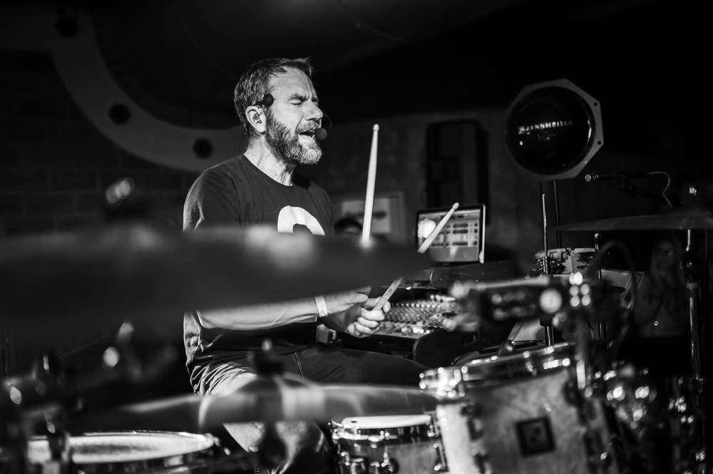 Energičtí Tata Bojs dorazili do Havířova, zaplněná Stolárna jásala nadšením