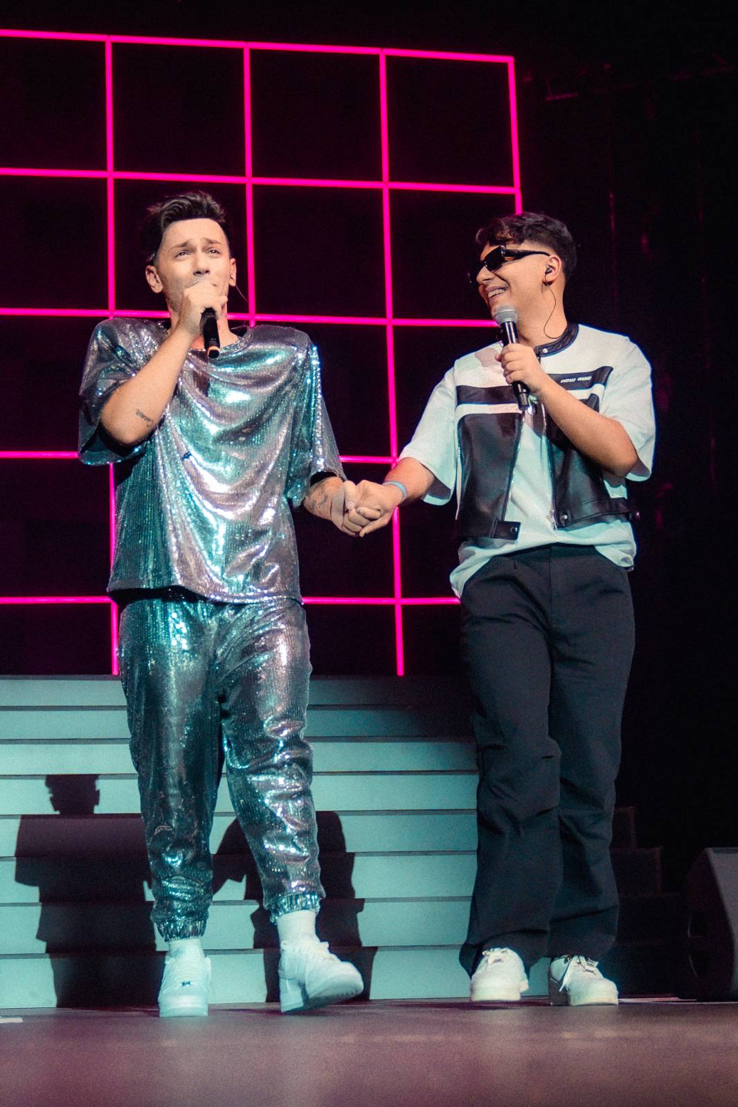 Jan Bendig odehrál ve Foru Karlín svůj dosud největší koncert, mezi hosty nechyběli Leoš Mareš či Monika Bagárová