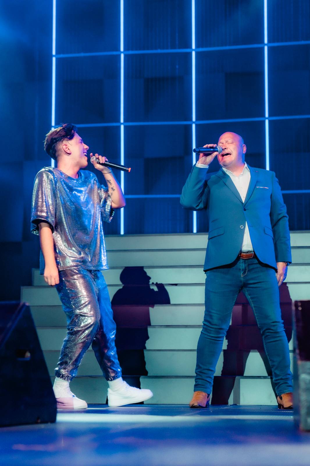 Jan Bendig odehrál ve Foru Karlín svůj dosud největší koncert, mezi hosty nechyběli Leoš Mareš či Monika Bagárová