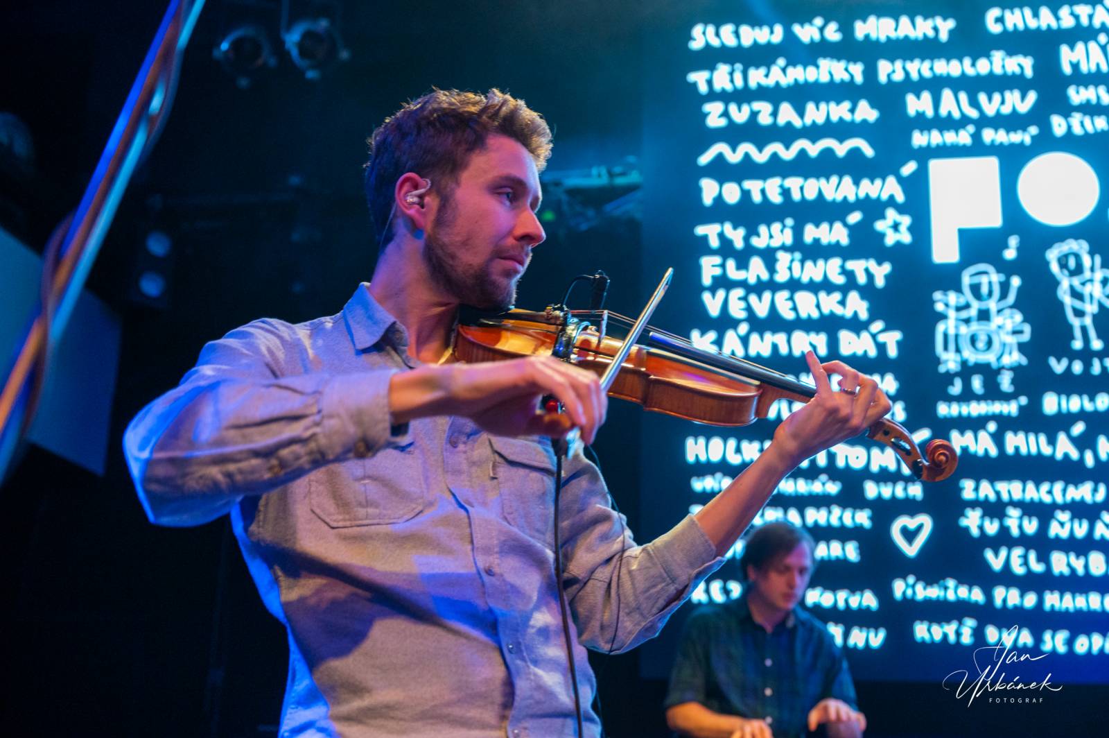 Poletíme? zaplnili pražský Lucerna Music Bar