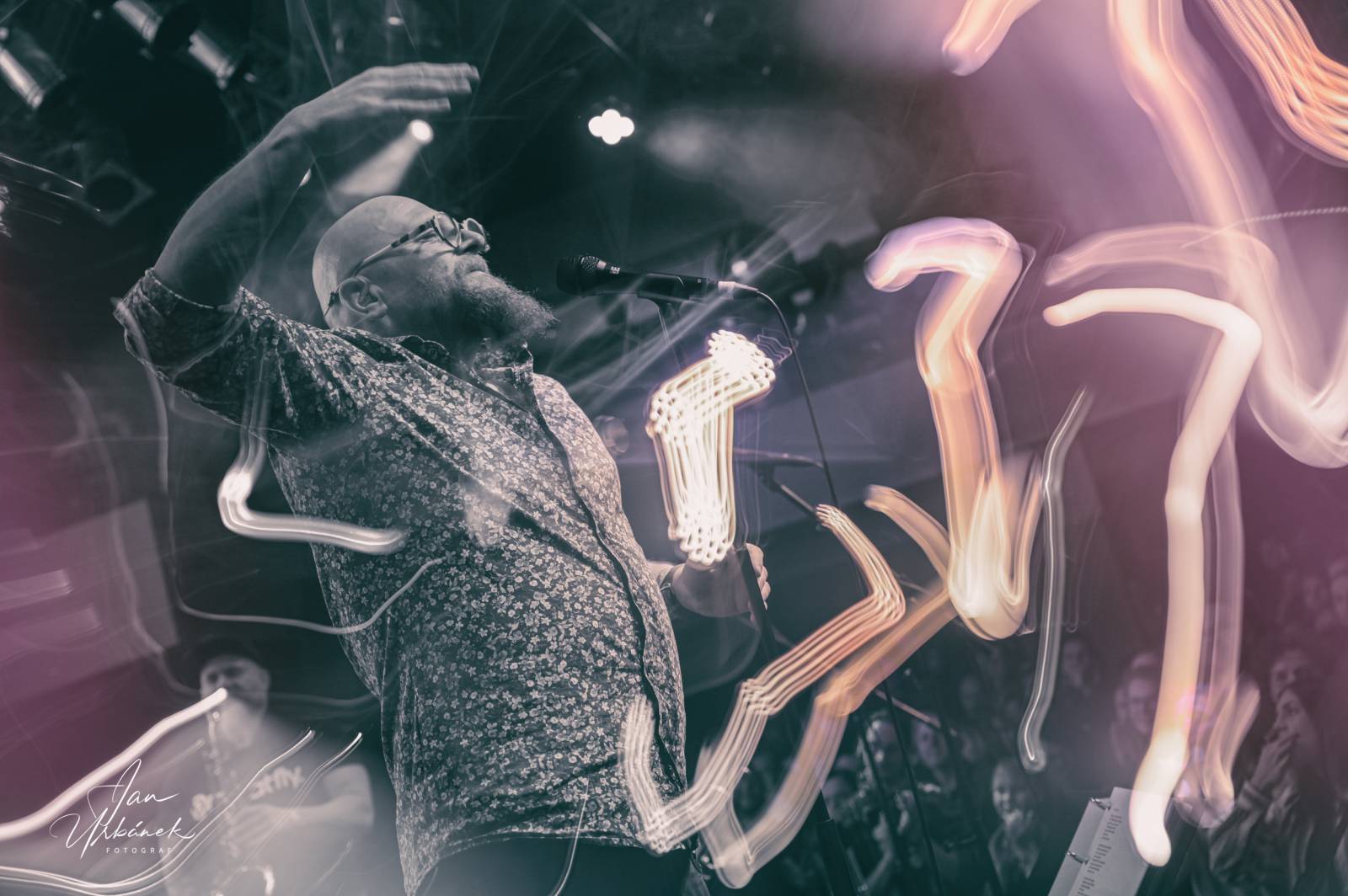 Poletíme? zaplnili pražský Lucerna Music Bar