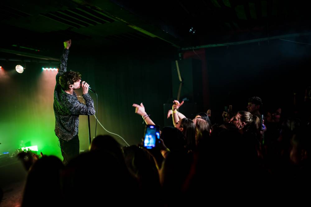 Sofian Medjmedj se v Ostravě cítil jako doma. V Barráku zahájil koncertní sezónu