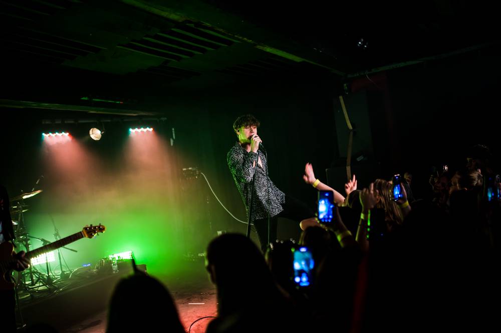 Sofian Medjmedj se v Ostravě cítil jako doma. V Barráku zahájil koncertní sezónu