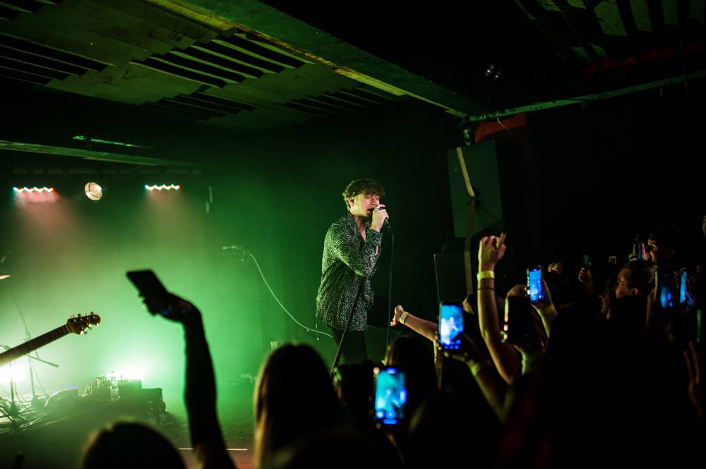 Sofian Medjmedj se v Ostravě cítil jako doma. V Barráku zahájil koncertní sezónu