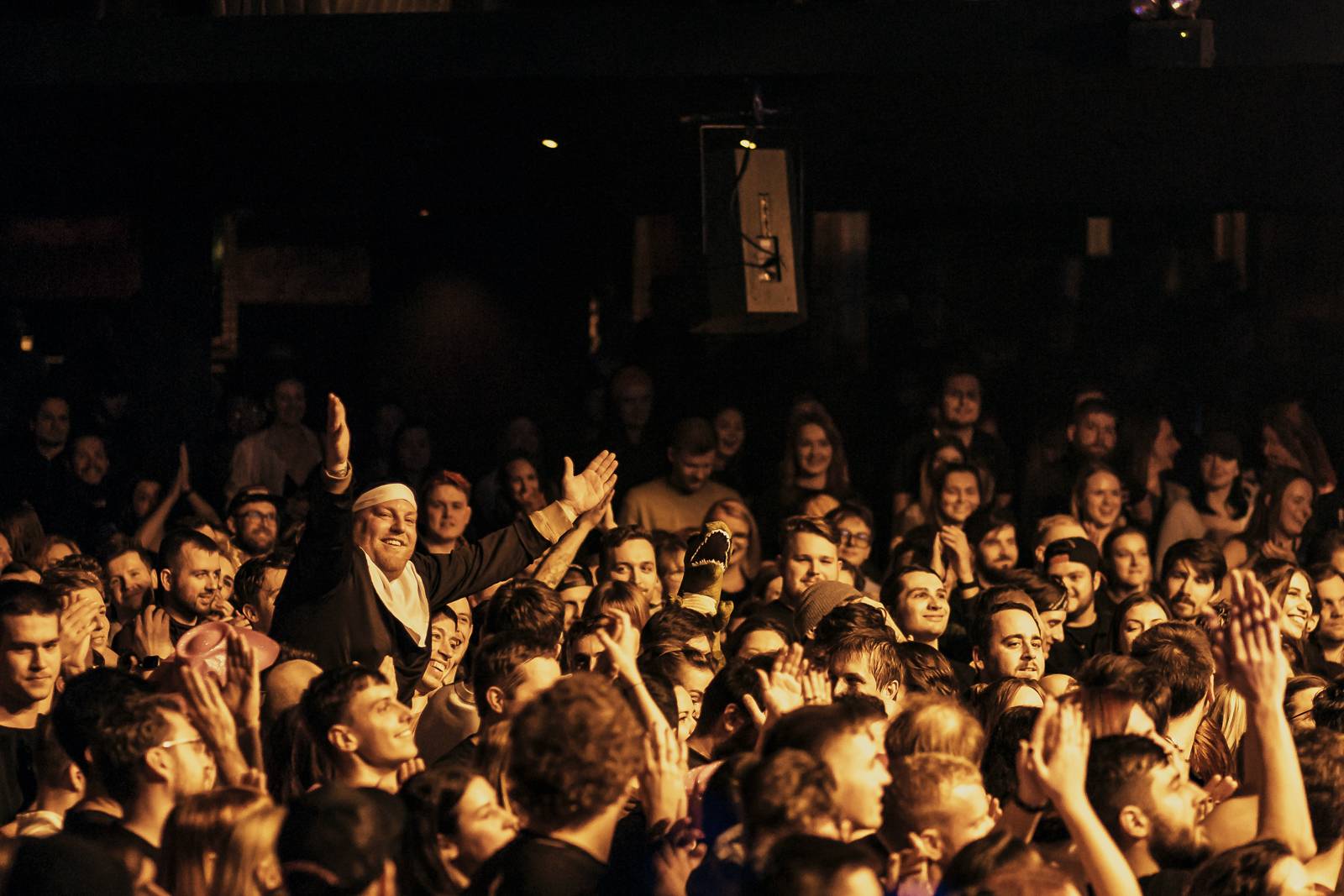 Pražským SaSaZu zatřásla rocková nálož, dorazili Don Broco, Sleeping With Sirens a Ocean Grove