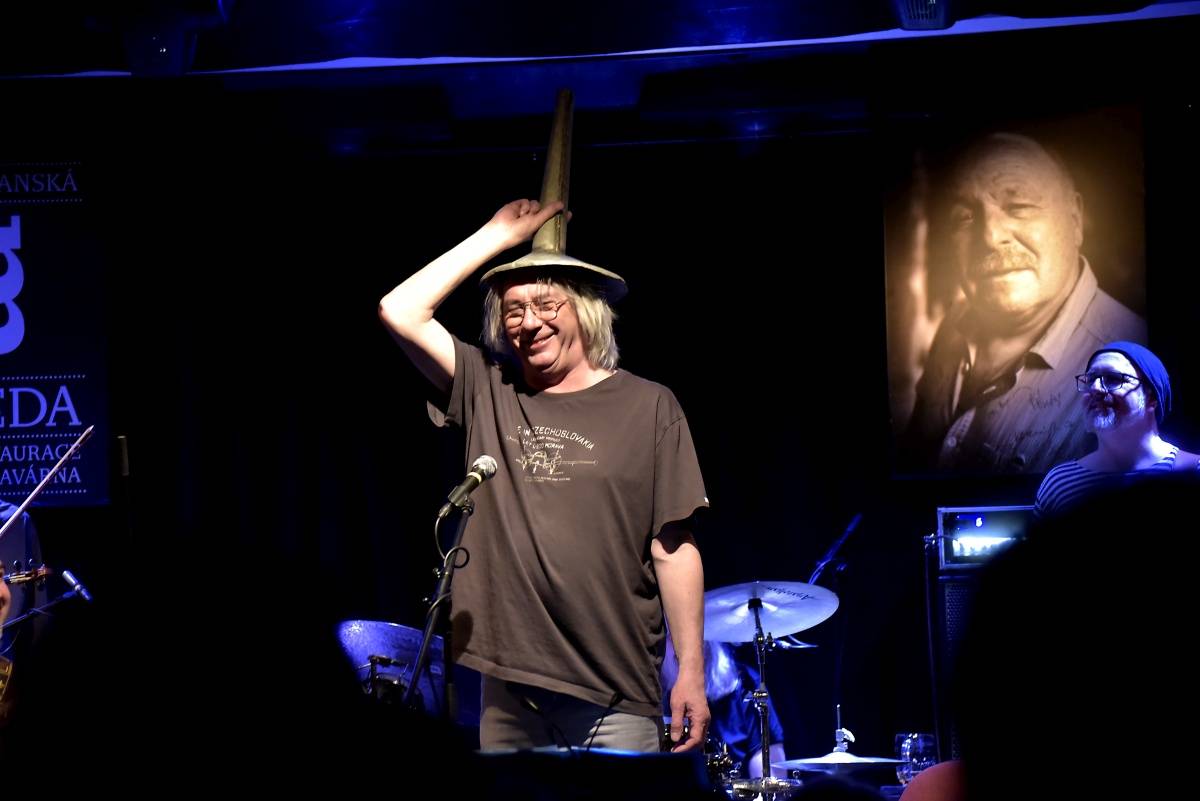 Malostranská beseda vzpomínala na Petra Skoumala