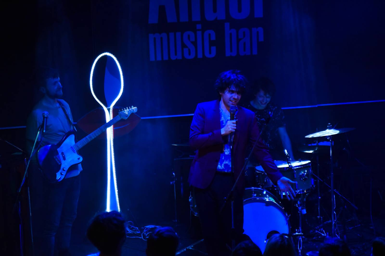 The Silver Spoons roztančili Plzeň, předskakovali jim Page Turners